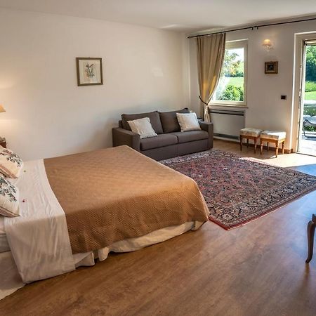 Cascina Castagneto Hotel Castell'Alfero Luaran gambar