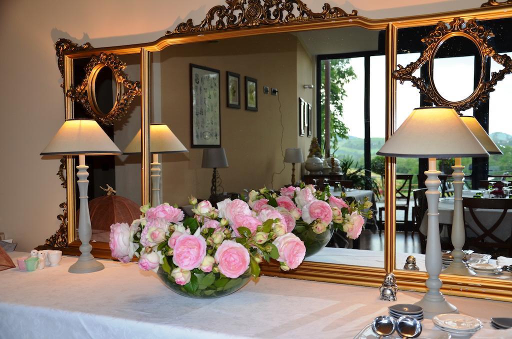 Cascina Castagneto Hotel Castell'Alfero Luaran gambar