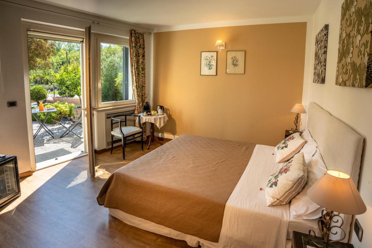 Cascina Castagneto Hotel Castell'Alfero Luaran gambar